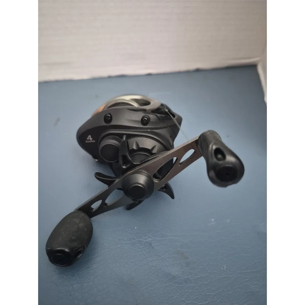 QUANTUM NITROUS BAITCAST FISHING REEL